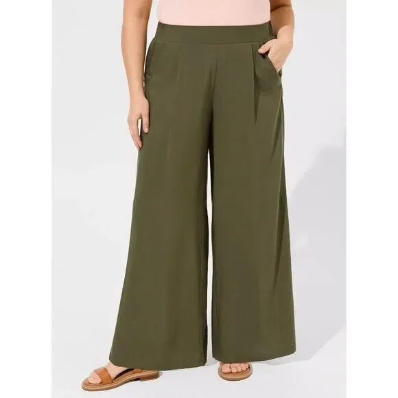 NWT Torrid Pull on Wide Leg Pants - Picture 3 of 3